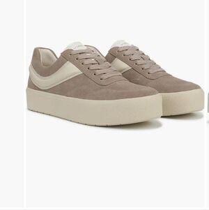 Vince Women Warren Court Lace Up Sneakers Light Straw Suede Sz 7.5